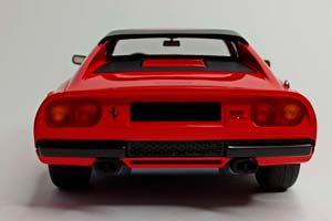 FERRARI 208 GTB TURBO 1:18 GT SPIRIT — фото 5