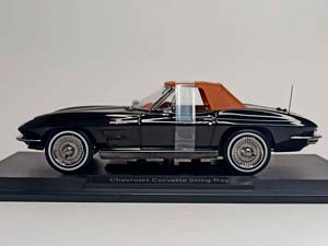 CHEVROLET CORVETTE STING RAY CABRIO 1963 1:18 — фото 3