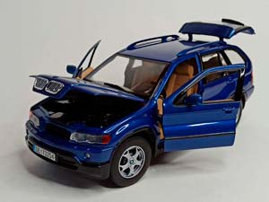 BMW X5 E53 BLUE 1:24 MOTORMAX — фото 2