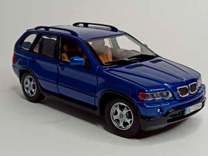 BMW X5 E53 BLUE 1:24 MOTORMAX — фото 6