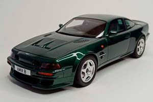 ASTON MARTIN V8 VANTAGE 1:18 GT SPIRIT