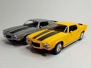CHEVROLET CAMARO 1971 YELLOW 1:18 MAISTO — фото 4