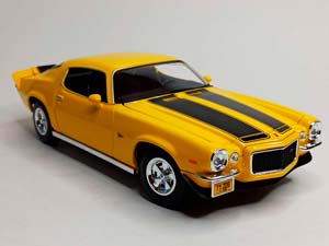 CHEVROLET CAMARO 1971 YELLOW 1:18 MAISTO — фото 8