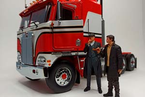 KENWORTH K100 AERODYNE 1976 BLUE 1:18 ROAD KINGS — фото 5