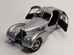 BUGATTI TYP 57 SC ATLANTIC 1:18 SOLIDO — фото 2