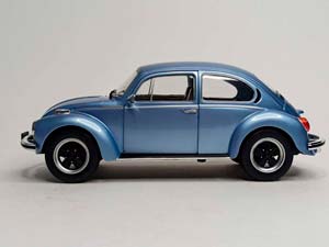 VW VOLKSWAGEN BEETLE 1303 SOLIDO 1:18 — фото 3