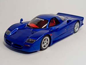NISSAN R390 GT1 1997 GT SPIRIT 1:18 LIMITED