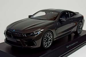 BMW M8 COUPE GREY 2020 MINICHAMPS 1:18