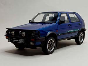 VW VOLKSWAGEN GOLF 2 COUNTRY 1:18 OTTOMOBILE