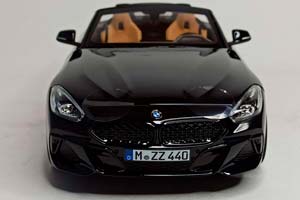 BMW Z4 2019 BLACK 1:18 NOREV — фото 9