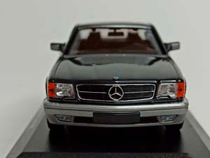 MERCEDES 560 SEC C126 (W126) MAXICHAMPS 1:43 — фото 7