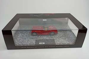 ALFA ROMEO 6C CORSA SPIDER 1939 MINICHAMPS 1:43 — фото 6