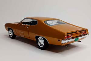 FORD TORINO COBRA 1970 AUTOWORLD 1:18 — фото 2