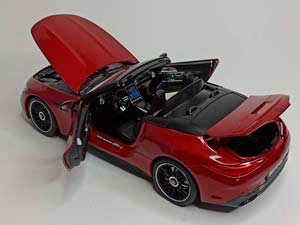 MERCEDES SL 63 AMG 4MATIC+ 1:18 ДИЛЕРСКИЙ — фото 3