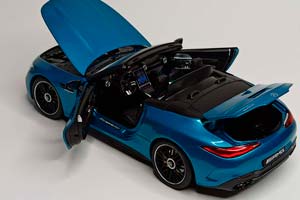 MERCEDES SL 63 AMG 4 MATIC+ 1:18 ДИЛЕРСКИЙ — фото 3