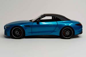 MERCEDES SL 63 AMG 4 MATIC+ 1:18 ДИЛЕРСКИЙ — фото 5
