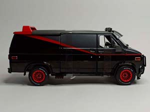 GMC VANDURA 1983 GREENLIGHT 1:18 — фото 9