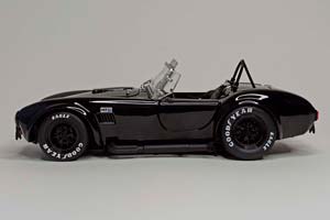 SHELBY COBRA 427 S/C KYOSHO 1:18 — фото 3