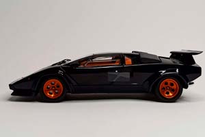 LAMBORGHINI COUNTACH LP 400S "WALTER WOLF" 1:18 — фото 4