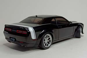 CHALLENGER SRT BLACK GHOST 2020 SOLIDO 1:18 — фото 5