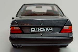 MERCEDES 300 CE (C124) W124 NOREV 1:18 — фото 4