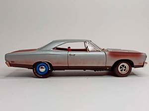 PLYMOUTH GTX HEMI 426 1969 ERTL 1:18 — фото 6