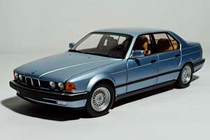 BMW 730I E32 1986 MINICHAMPS 1:18