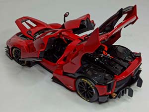 FERRARI FXX-K EVO HYBRID 6.3 V12 1050HP 1:18 — фото 2