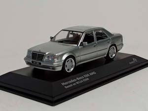 MERCEDES E60 AMG W124 (E500) 1:43 SOLIDO / МЕРСЕДЕС АМГ ВОЛЧЕК СЕРЕБРИСТЫЙ