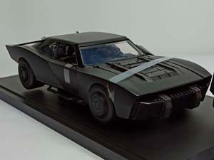 BATMOBILE + ФИГУРКА 2020 JADA TOYS 1:18 — фото 8