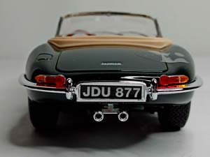 JAGUAR E TYPE 1962 BBURAGO 1:18 — фото 4