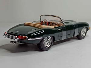 JAGUAR E TYPE 1962 BBURAGO 1:18 — фото 6