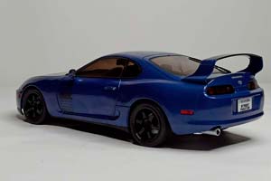 TOYOTA SUPRA MK4 SOLIDO 1:18 — фото 4