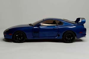 TOYOTA SUPRA MK4 SOLIDO 1:18 — фото 5