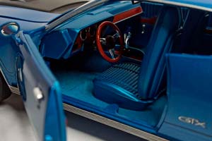 PLYMOUTH GTX 1971 AUTOWORLD 1:18 — фото 3