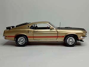 FORD MUSTANG MACH1 1969 AUTOWORLD 1:18 — фото 7