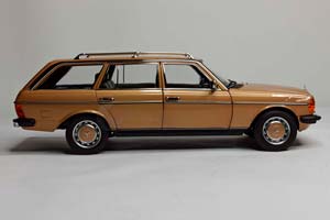 MERCEDES 200T 1982 W123 NOREV 1:18 — фото 4