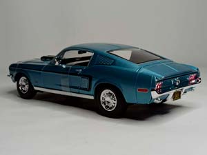 FORD MUSTANG GT COBRA 1:18 MAISTO — фото 4
