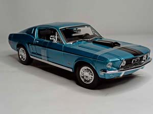 FORD MUSTANG GT COBRA 1:18 MAISTO — фото 7