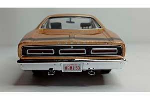 DODGE CORONET R/T 1969 AUTOWORLD 1:18 — фото 5