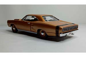 DODGE CORONET R/T 1969 AUTOWORLD 1:18 — фото 2