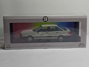 AUDI 80 (B3) WHITE 1:18 KK SCALE — фото 10