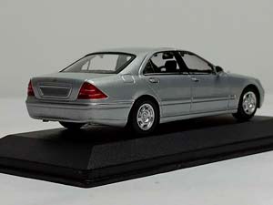 MERCEDES S CLASS W220 MINICHAMPS 1:43 — фото 5