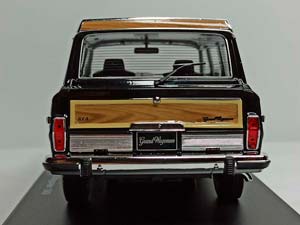 JEEP GRAND WAGONEER 1989 BLACK 1:18 KK SCALE — фото 4