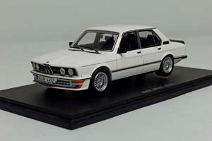 BMW M535 (E12) 1:43 SPARK — фото 1