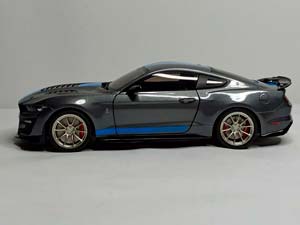 FORD SHELBY GT 500 KR MUSTANG 1:18 SOLIDO — фото 3