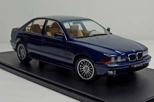 BMW 540I SEDAN (E39) KK SCALE 1:18 — фото 7