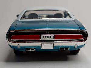 DODGE CHALLENGER 1970 GREENLIGHT 1:18 — фото 6