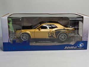 DODGE CHALLENGER R/T SCAT PACK WIDEBODY 1:18 — фото 10