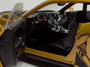 DODGE CHALLENGER R/T SCAT PACK WIDEBODY 1:18 — фото 3